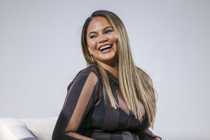 Chrissy Teigen’s Funniest Tweets About 90 Day Fiancé