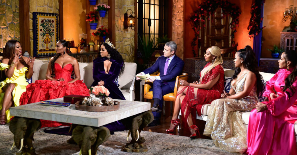 Cynthia Bailey Explains Where She Stands with Kenya Moore After 'RHUGT' - Vimarsana News