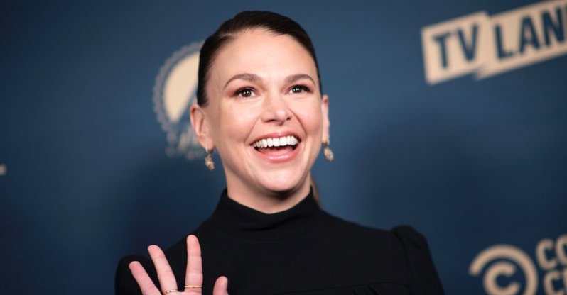 Exclusive! Sutton Foster Wants to Get You a Puppy