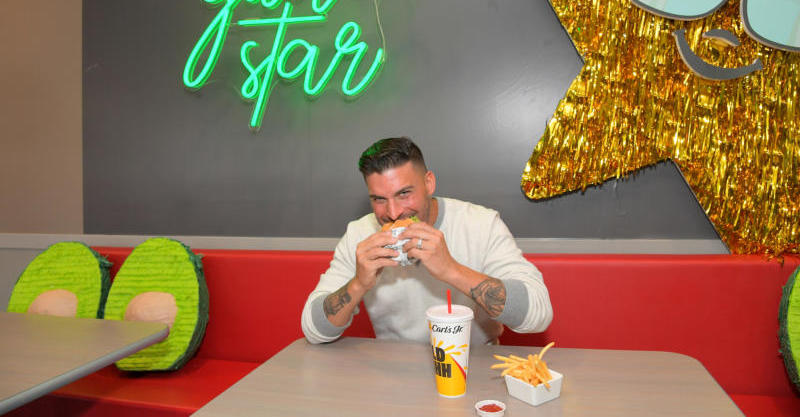 Carl's Jr. Ultimate Avocado Brunch In Santa Monica