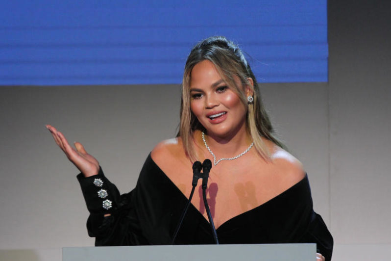 Chrissy Teigen’s Daughter Comments on Her Plastic Surgery