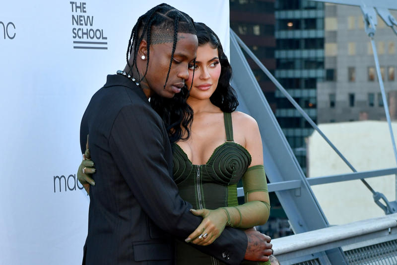Kylie Jenner Reveals Son's Name And Shares Adorable Photos - Vimarsana News