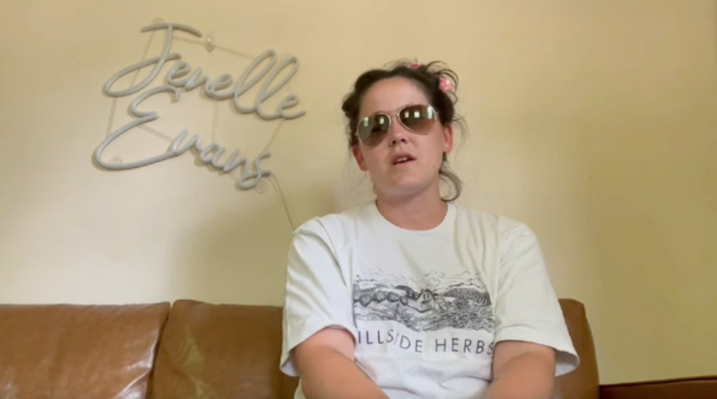 Jenelle Evans Shares New Health Concerns After Paralysis Scare - Vimarsana News