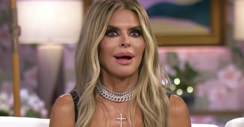 Exec. Producer Says Lisa Rinna Can ‘Never’ Be Replaced on ‘RHOBH’